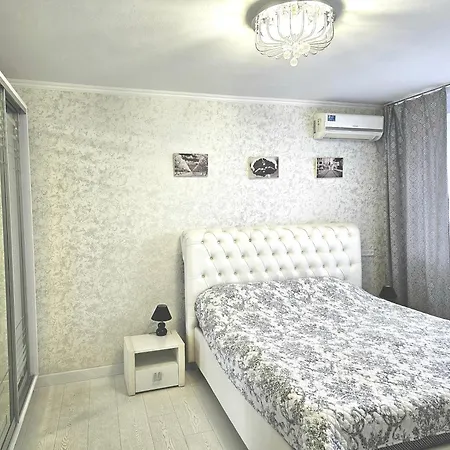 Black And White Apartment Chisinau Exterior foto